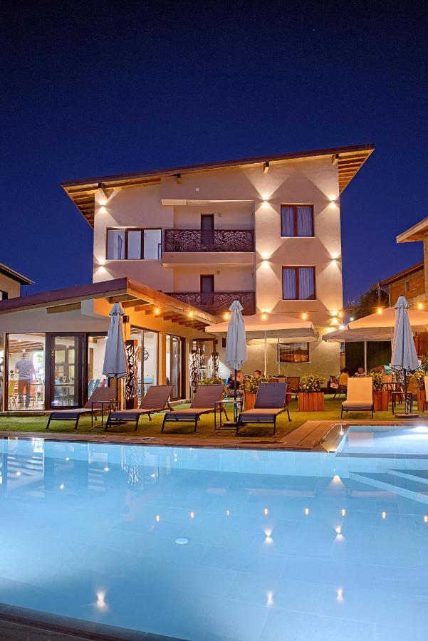 בניה Guest House Wishmore מראה חיצוני תמונה