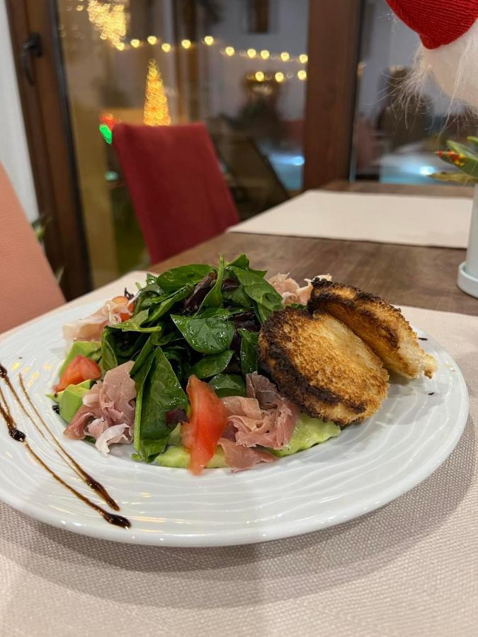 בניה Guest House Wishmore מראה חיצוני תמונה